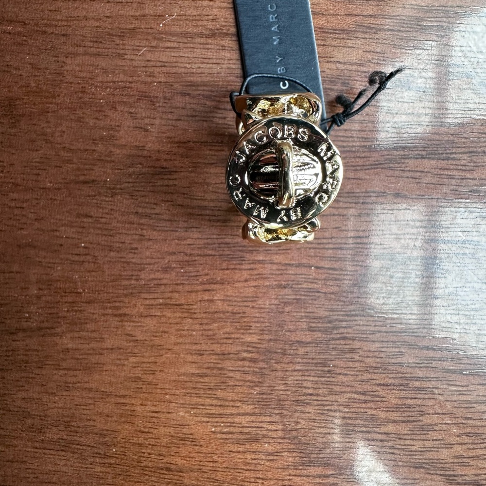 Marc‎ Jacobs Gold-Tone Statement Ring (S/M)